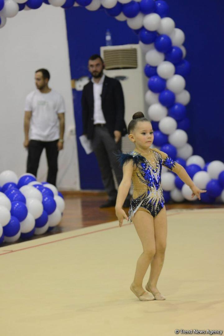 Bədii gimnastika üzrə "Ocaq Sport" klubunun açıq birinciliyinin ikinci günü start götürüb