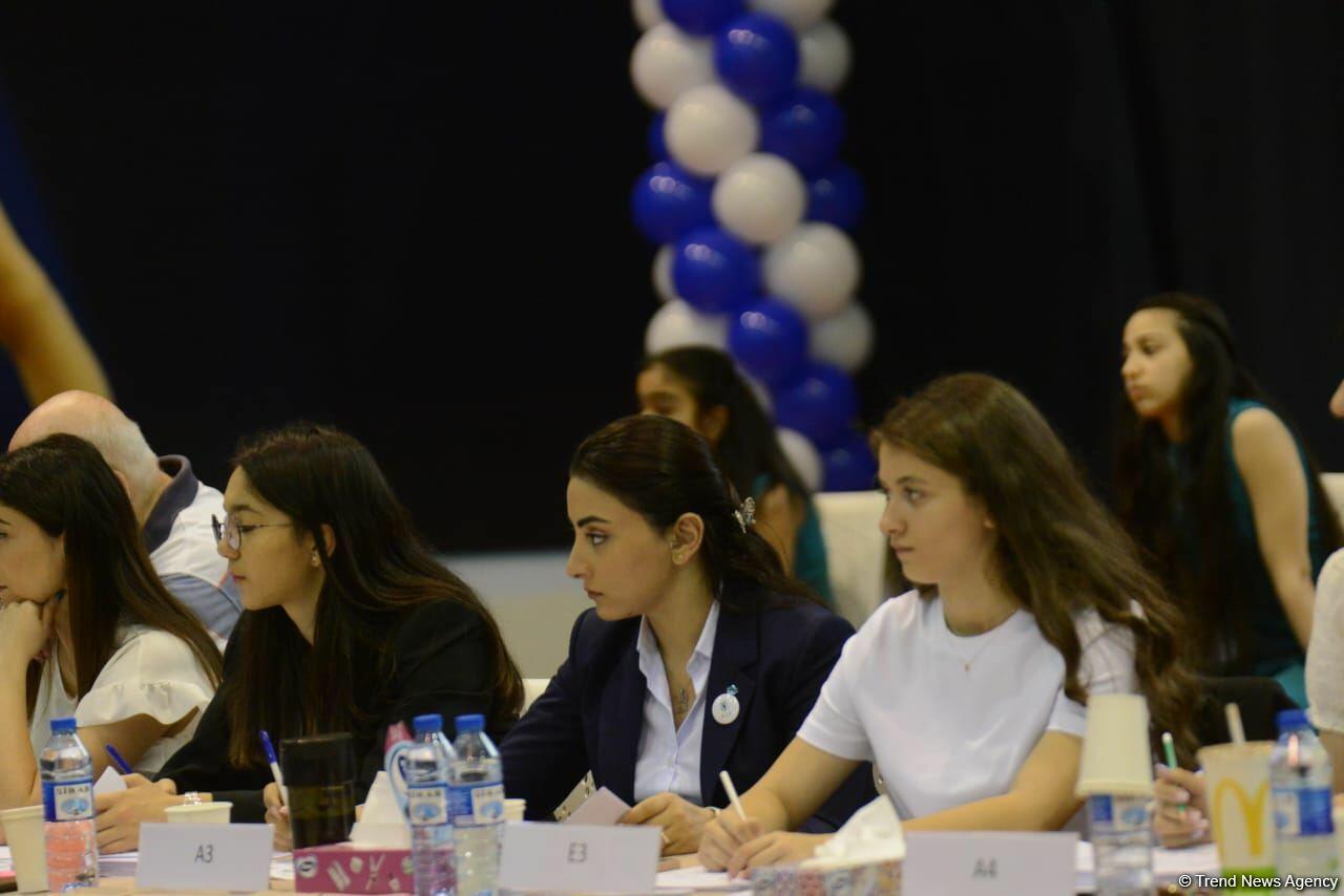 Bədii gimnastika üzrə "Ocaq Sport" klubunun açıq birinciliyinin ikinci günü start götürüb