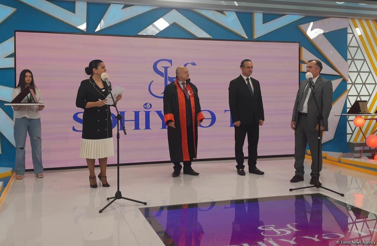Елена Малышева восхищена азербайджанскими мужчинами и национальной кухней: "Сделаем невозможное возможным!"