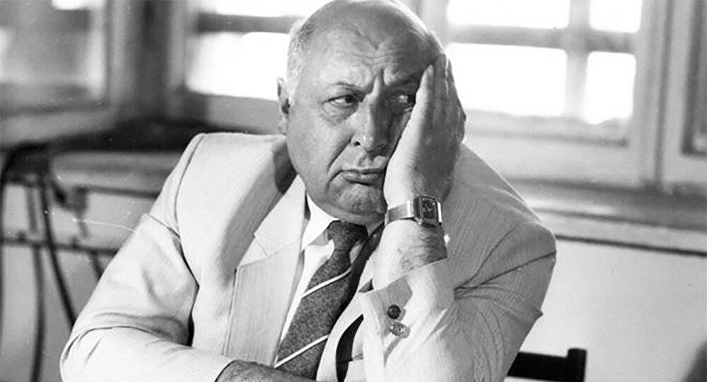 Сегодня исполняется 98 лет со дня рождения народного артиста Мелика Дадашева