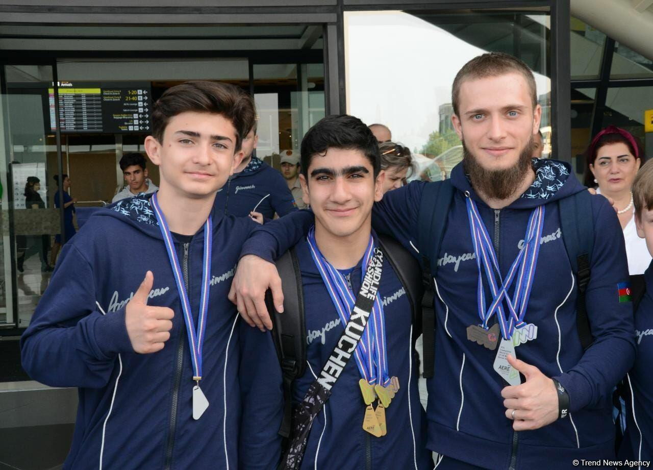 Азербайджанские гимнасты привезли в Баку из Италии медали Чемпионата Европы