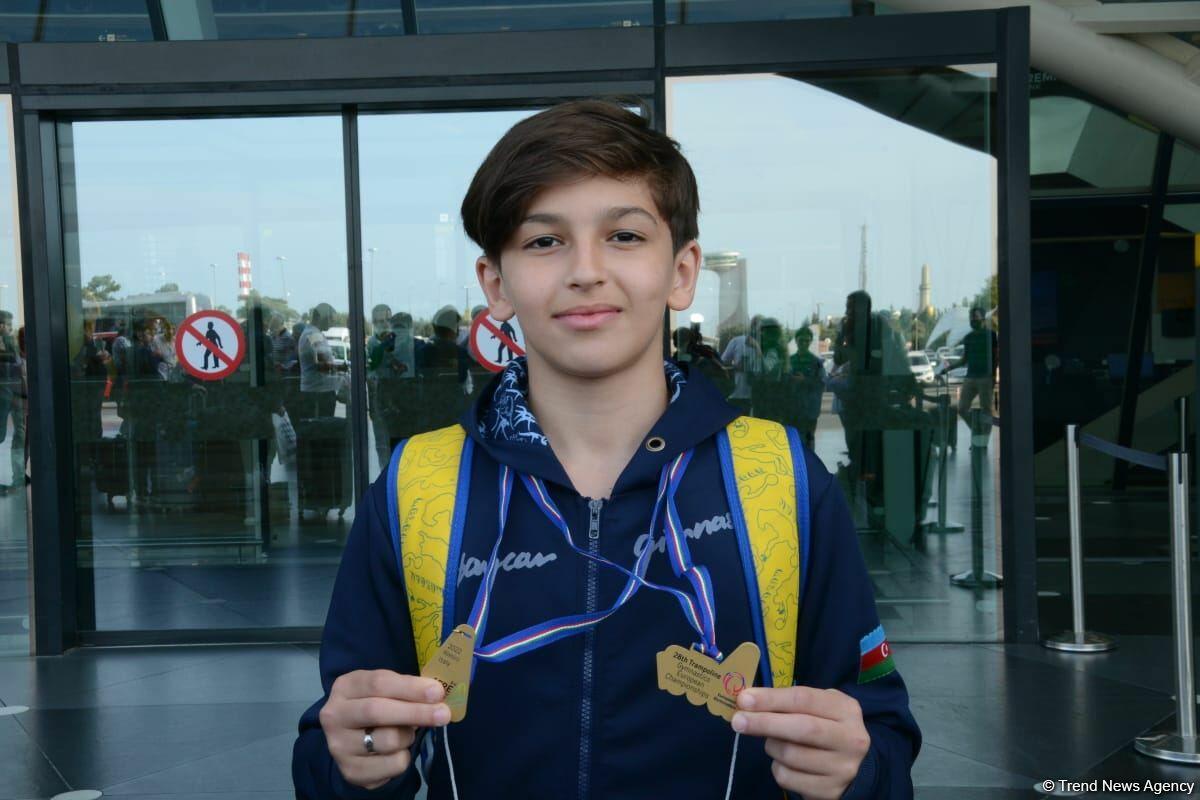 Азербайджанские гимнасты привезли в Баку из Италии медали Чемпионата Европы