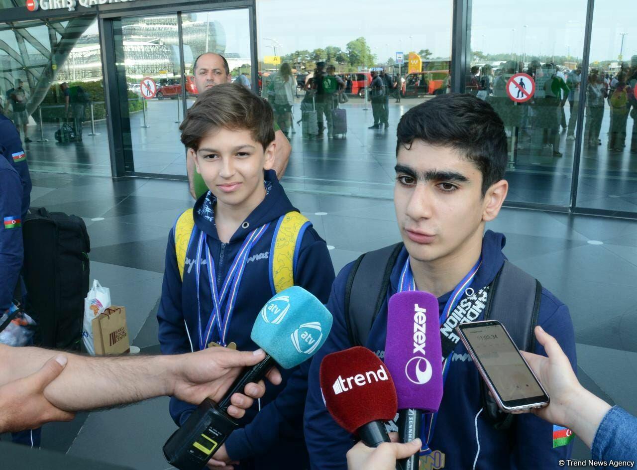 Азербайджанские гимнасты привезли в Баку из Италии медали Чемпионата Европы