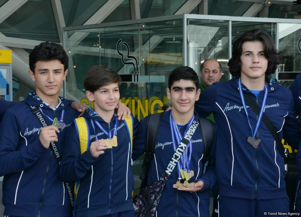 Азербайджанские гимнасты привезли в Баку из Италии медали Чемпионата Европы