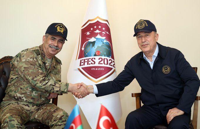 Zakir Həsənov Türkiyədə Hulisi Akarla görüşüb