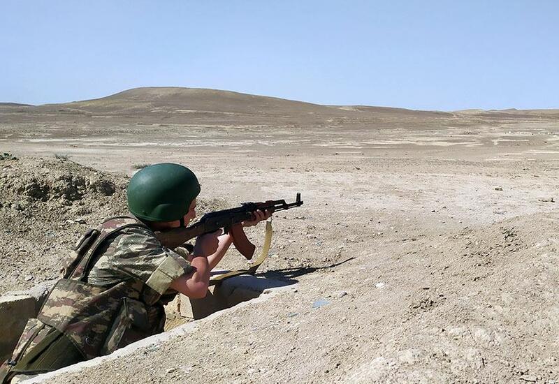 Müddətdən artıq həqiqi hərbi xidmət qulluqçularının hazırlıq kursu keçirilir