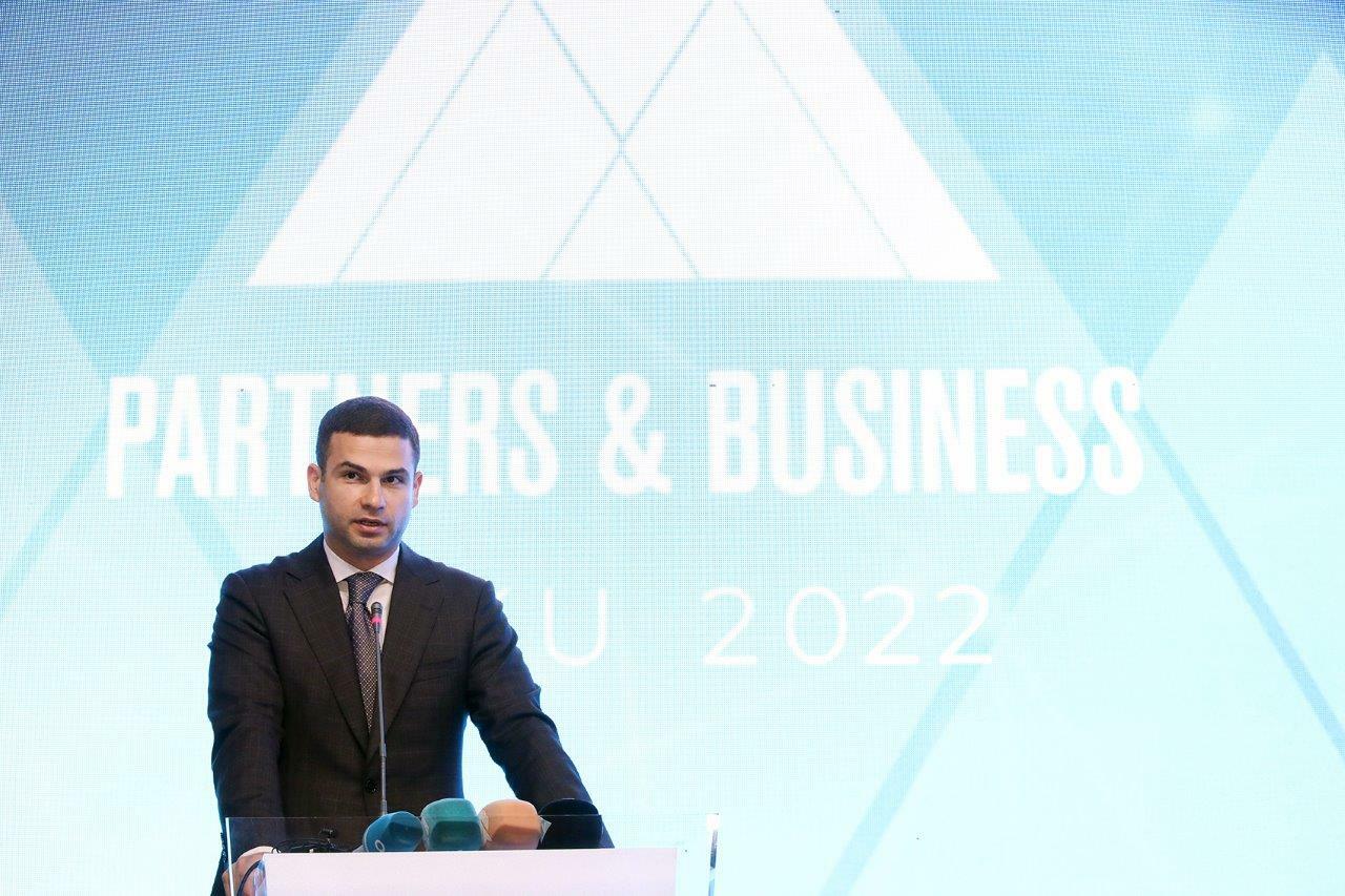 Bakıda "Partners & Business" yerli şirkətlərin tanıtım sərgi-konfransı öz işinə başlayıb