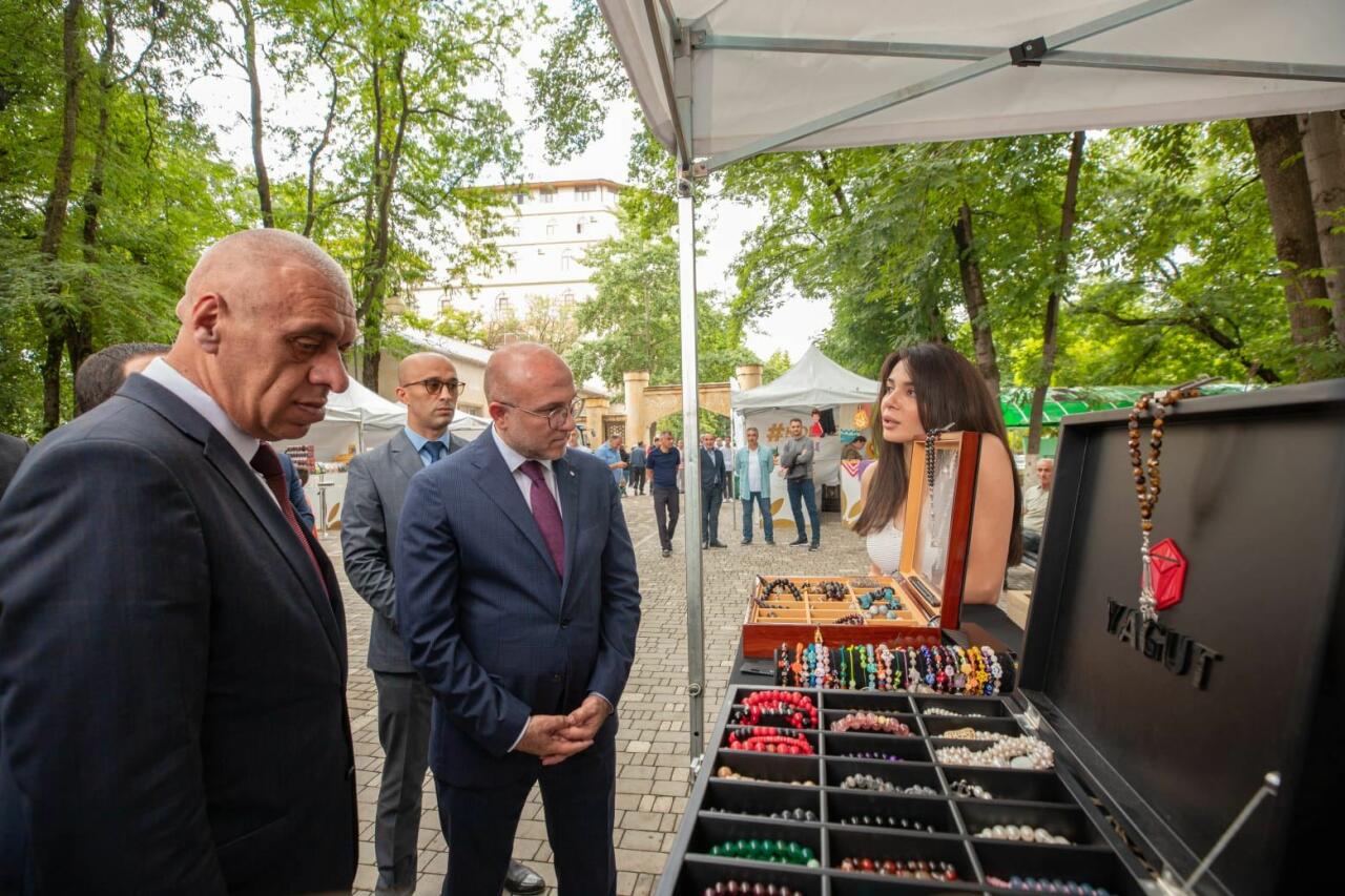 В Губе проходит выставка-продажа KOB Fest