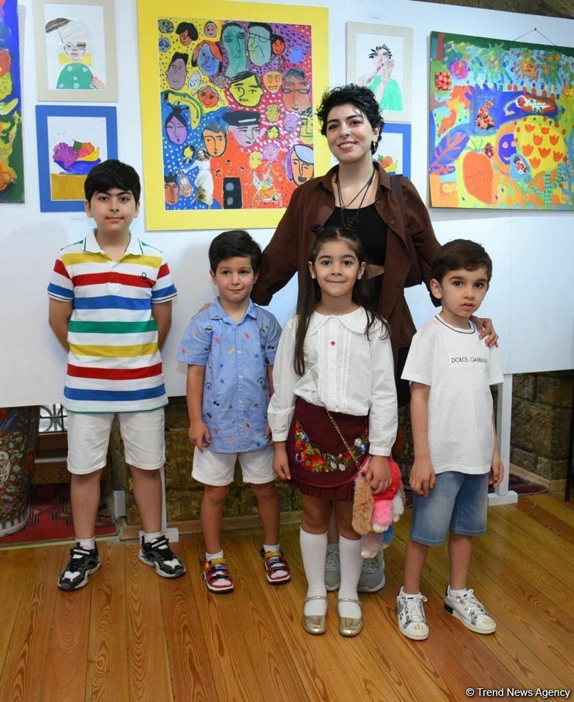 Leonardo Art School Baku организовала выставку юных художников «Полет фантазий»