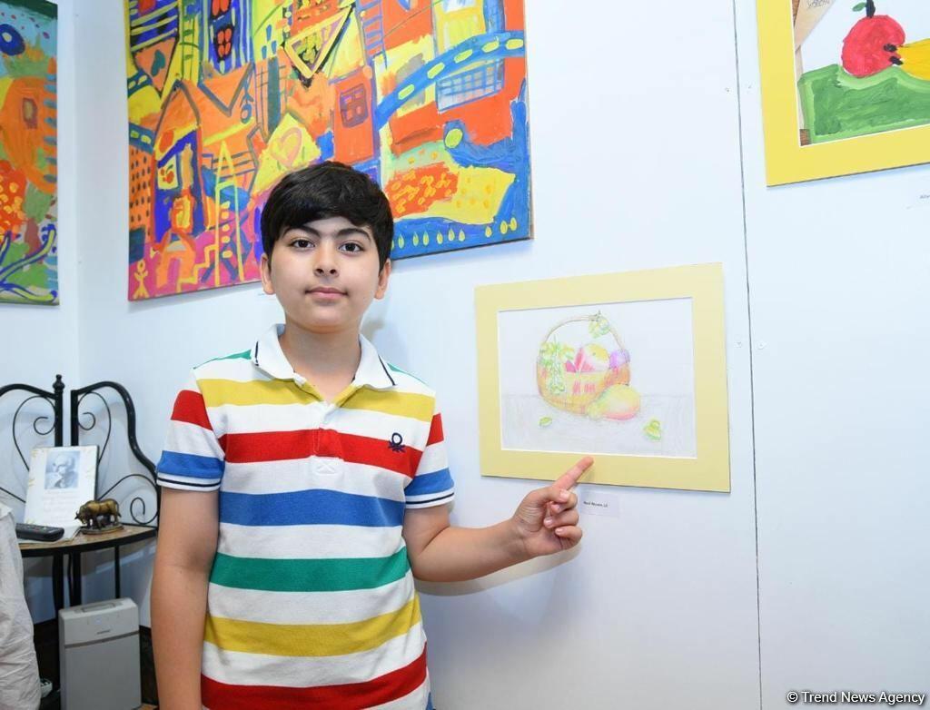 Leonardo Art School Baku организовала выставку юных художников «Полет фантазий»