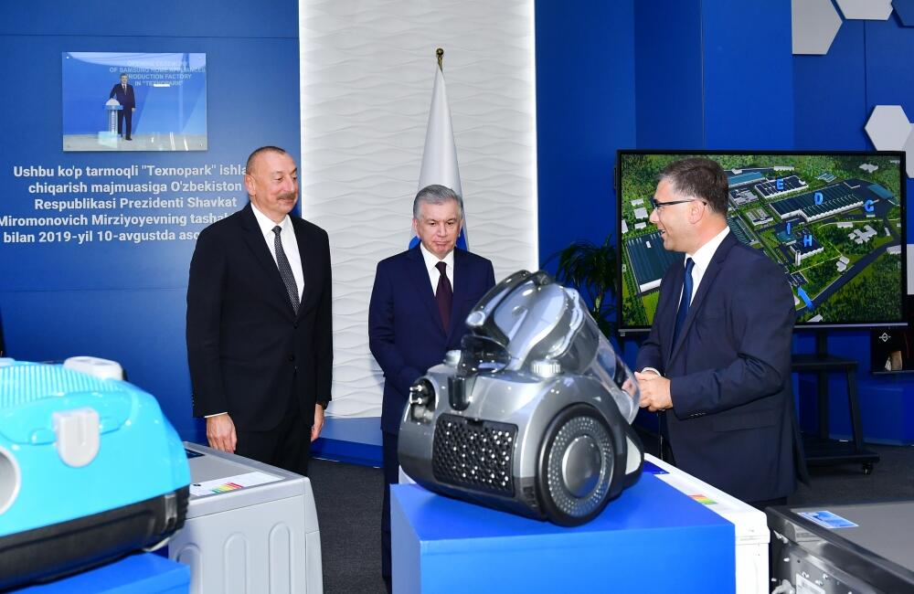 Prezidentlər İlham Əliyev və Şavkat Mirziyoyev Daşkənddə “TEXNOPARK” MMC-nin fəaliyyəti ilə tanış olublar