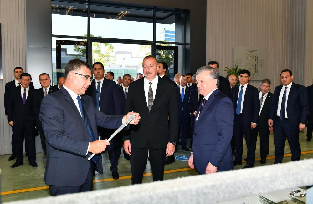 Prezidentlər İlham Əliyev və Şavkat Mirziyoyev Daşkənddə “TEXNOPARK” MMC-nin fəaliyyəti ilə tanış olublar