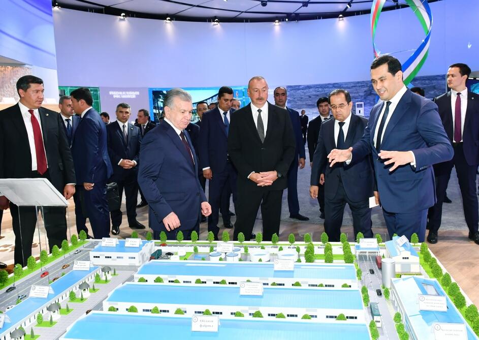Prezidentlər İlham Əliyev və Şavkat Mirziyoyev Daşkənddə “TEXNOPARK” MMC-nin fəaliyyəti ilə tanış olublar