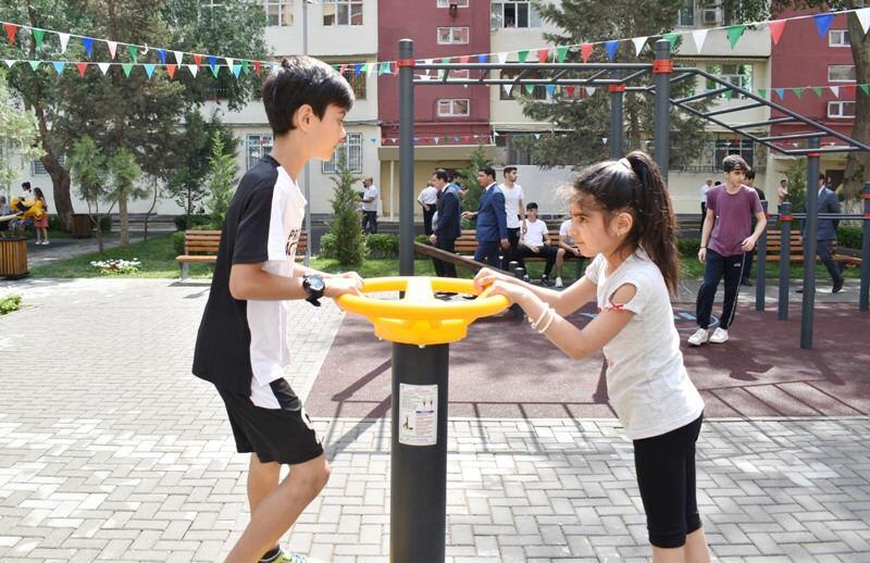 Yasamal rayonunda daha bir həyət təmir edilib