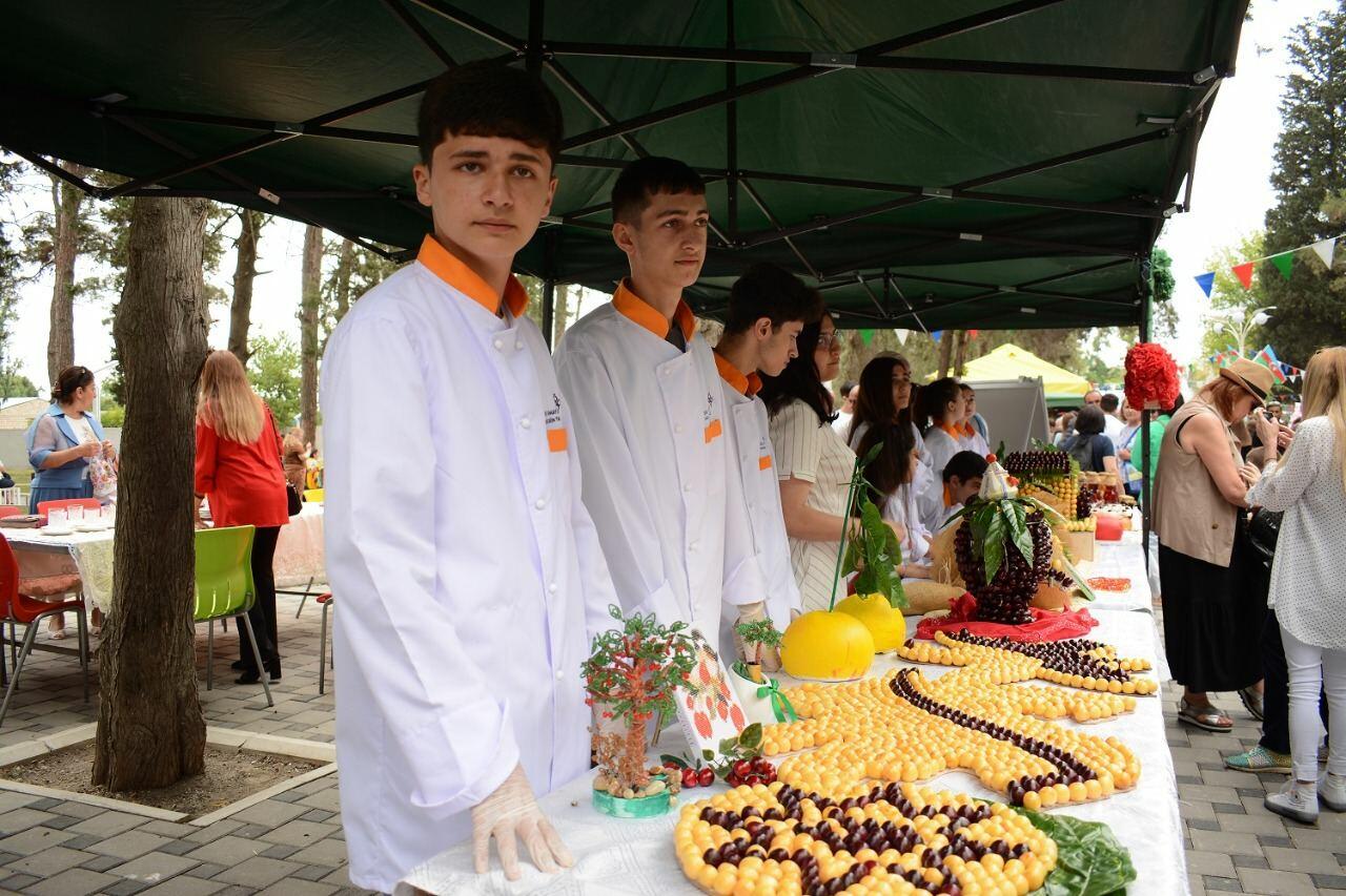 Azərbaycanda ilk dəfə “Albalı və gilas” festivalı keçirilib