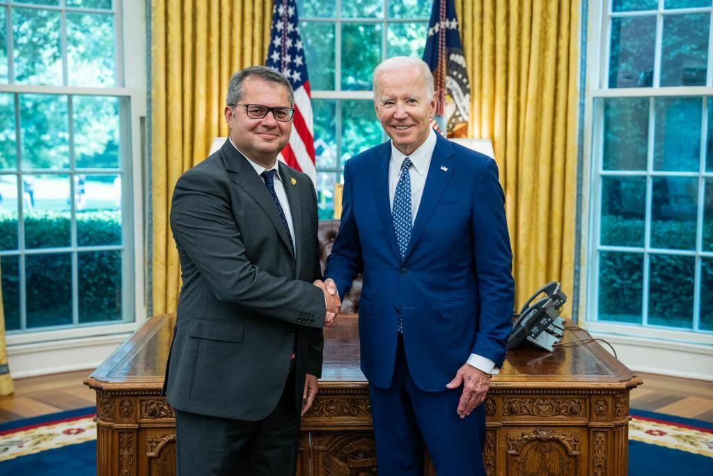 Посол Азербайджана в США встретился с Байденом