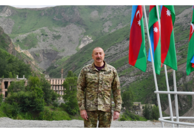 Президент Ильхам Алиев совершил поездку в Гейгельский, Кяльбаджарский и Лачинский районы - ФОТО - ВИДЕО