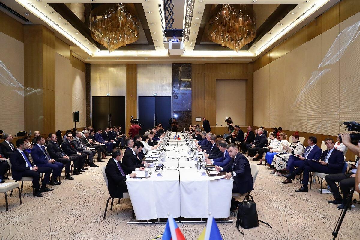 Азербайджано-румынская межправительственная комиссия провела заседание