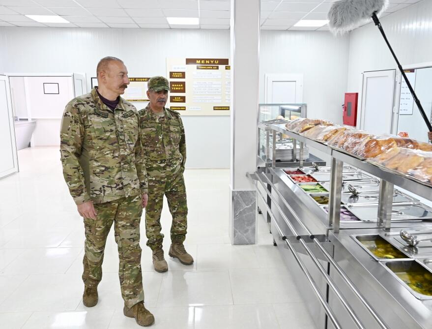 Президент, Победоносный Верховный главнокомандующий Ильхам Алиев принял участие в открытии воинской части в Кяльбаджарском районе