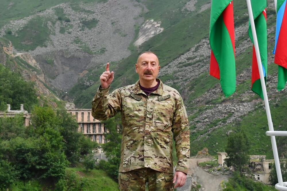 Президент Ильхам Алиев принял участие в церемонии закладки фундамента санатория «Истису» в Кяльбаджаре