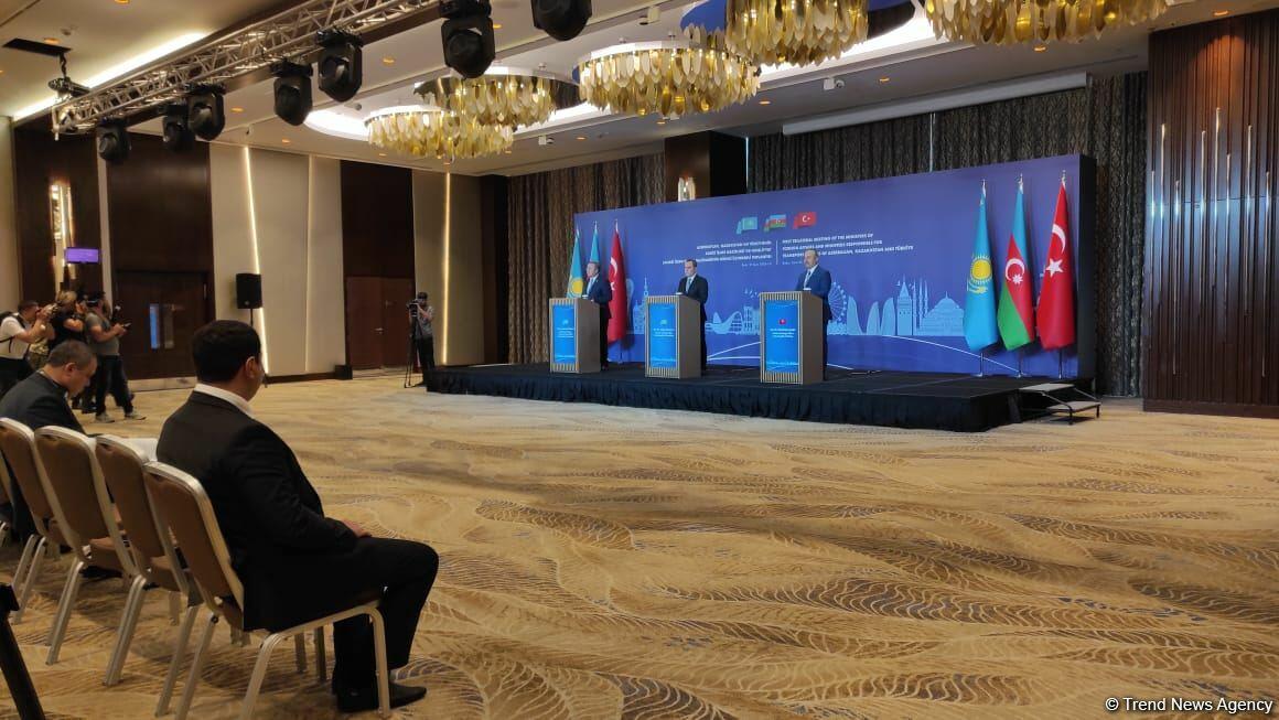 Джейхун Байрамов о важности трехсторонней встречи глав МИД Азербайджана, Турции и Казахстана