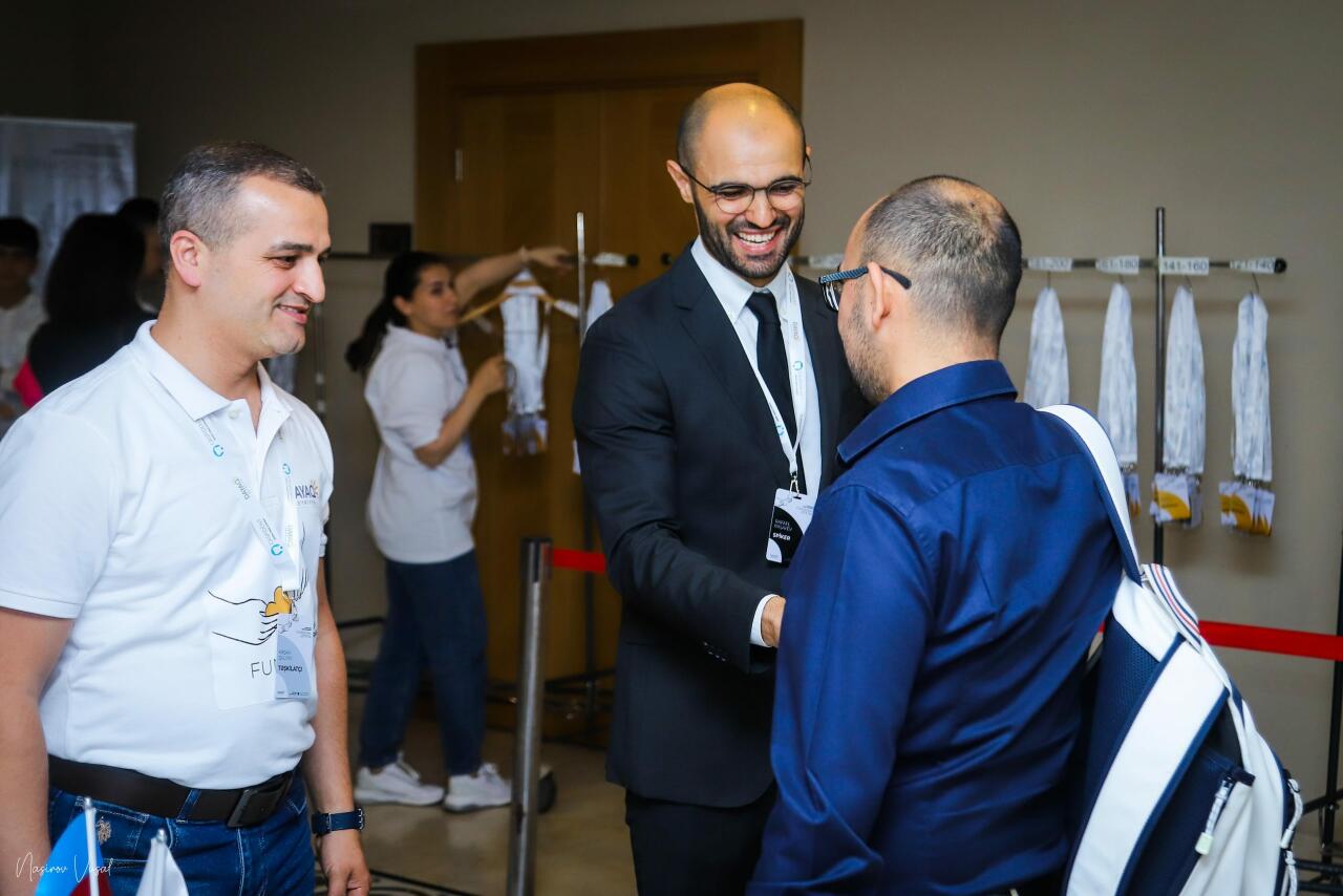 Azərbaycanda ilk dəfə xeyriyyə məqsədli stomatoloji konfrans keçirildi