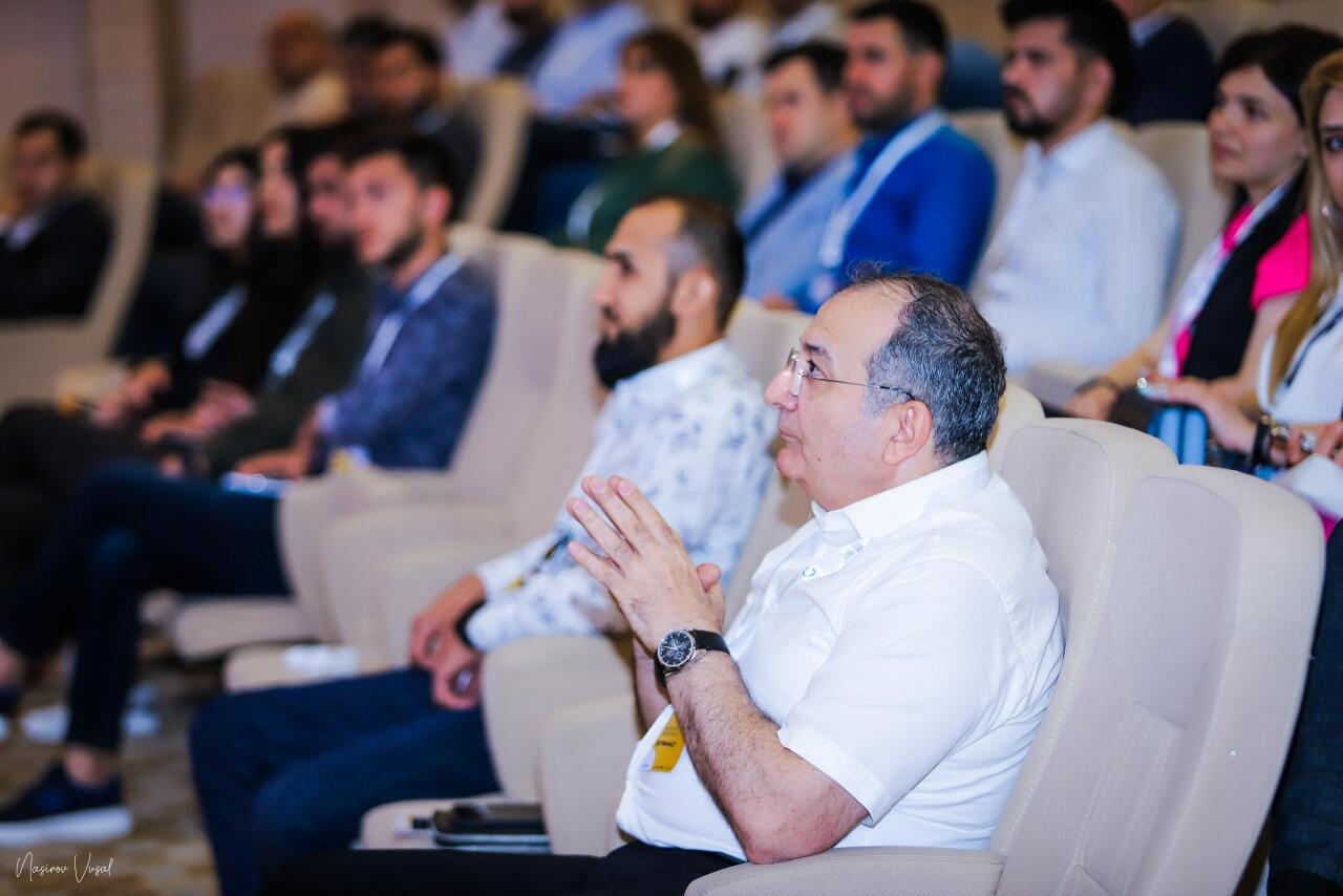 Azərbaycanda ilk dəfə xeyriyyə məqsədli stomatoloji konfrans keçirildi