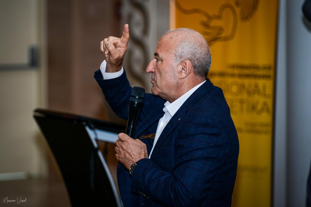Azərbaycanda ilk dəfə xeyriyyə məqsədli stomatoloji konfrans keçirildi