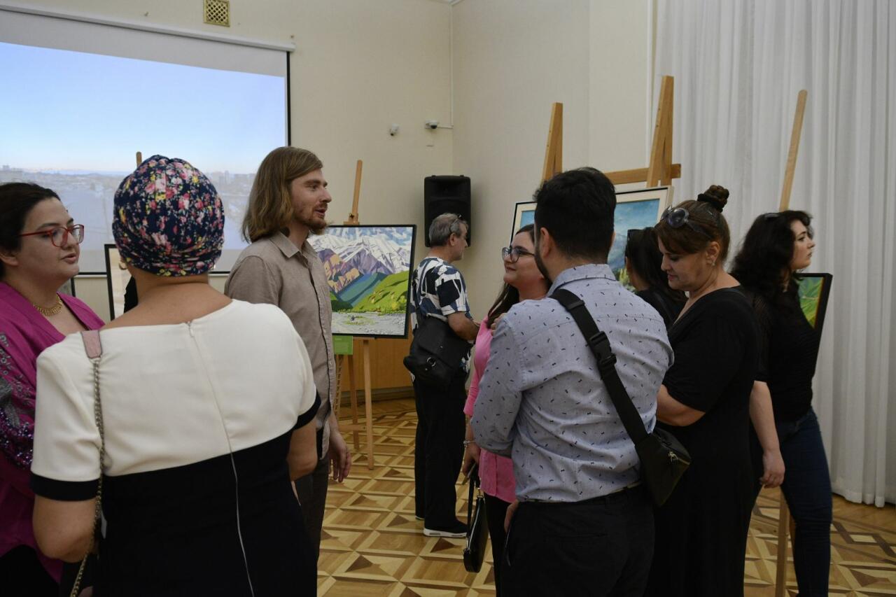 В Музее истории открылась выставка "Забери меня домой"