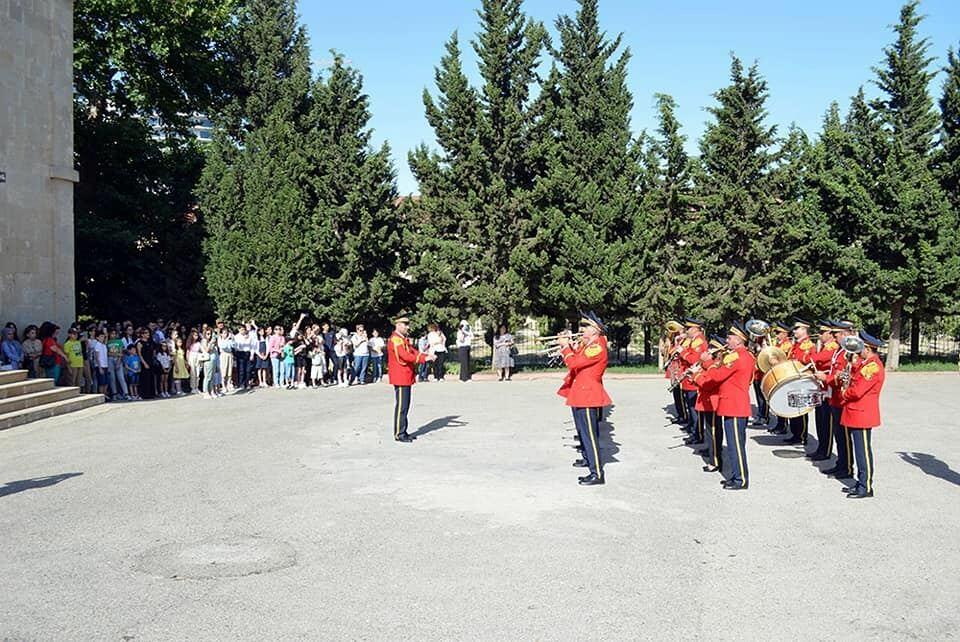 В Баку наградили победителей конкурса Rəngli perimetr