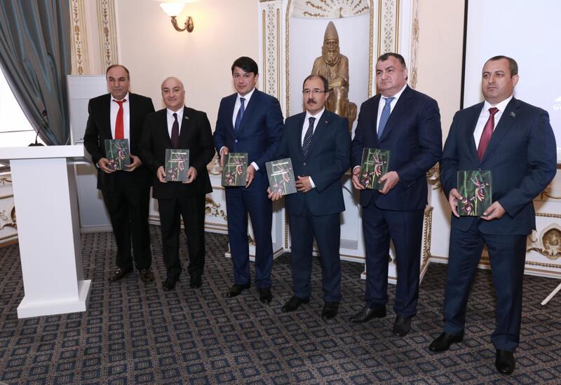 Dövlət Komitəsində “Qarabağ Azərbaycandır!” kitabının təqdimatı olub