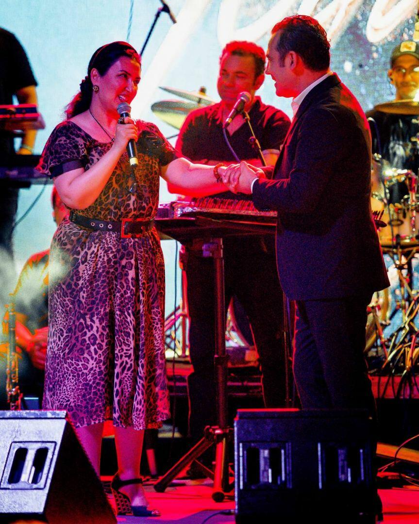 В рамках летнего фестиваля Şazeli Bahçe в Баку прошел концерт турецкой звезды Ферхата Гёчера