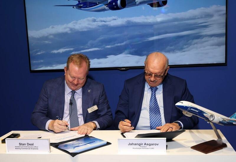 AZAL hava gəmiləri parkına yeni "Boeing 787 Dreamliner" hava gəmilərini daxil edəcək