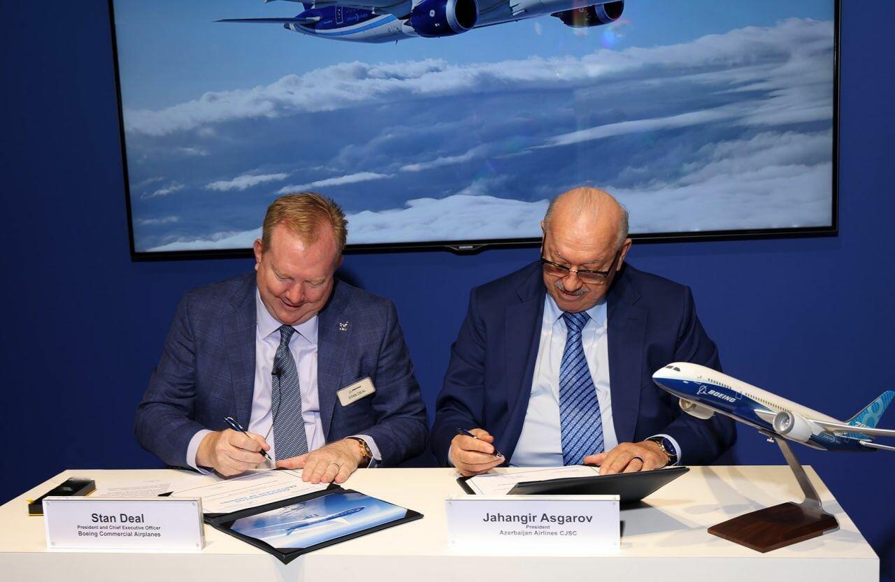 AZAL hava gəmiləri parkına yeni "Boeing 787 Dreamliner" hava gəmilərini daxil edəcək