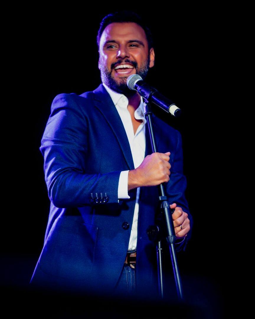 В Баку прошел концерт турецкой звезды Алишана