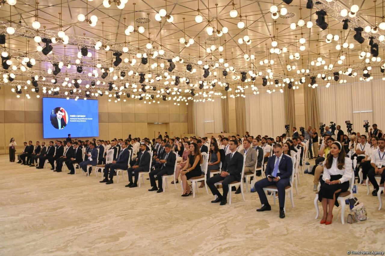 Bakıda xaricdə təhsil alan gəncləri birləşdirən “ASAP Forum 2022” öz işinə başlayıb