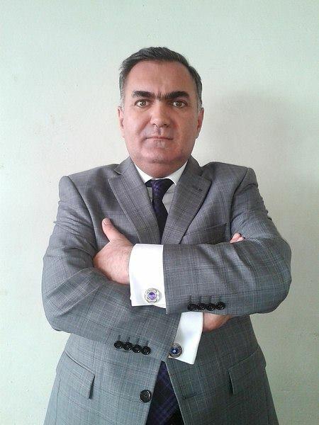 В Азербайджане скончался публицист