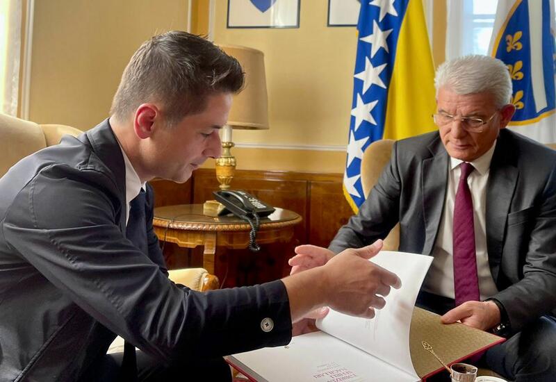 Bosniya və Herseqovina rəhbəri Nizami Gəncəvi Beynəlxalq Mərkəzinin katibliyini qəbul edib