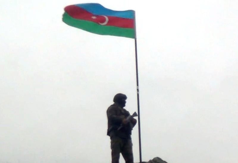 На высоте Буздух и других высотах, взятых под контроль, ведутся инженерные работы