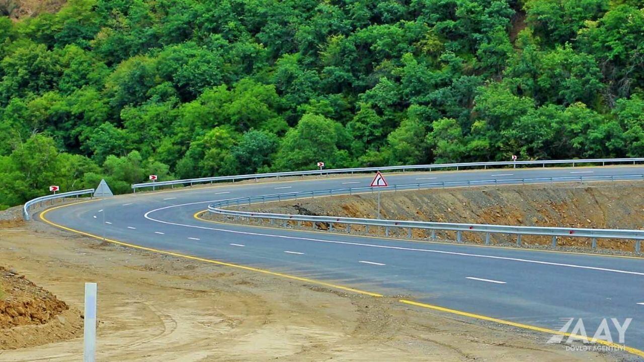 Завершено строительство новой автодороги в обход города Лачин