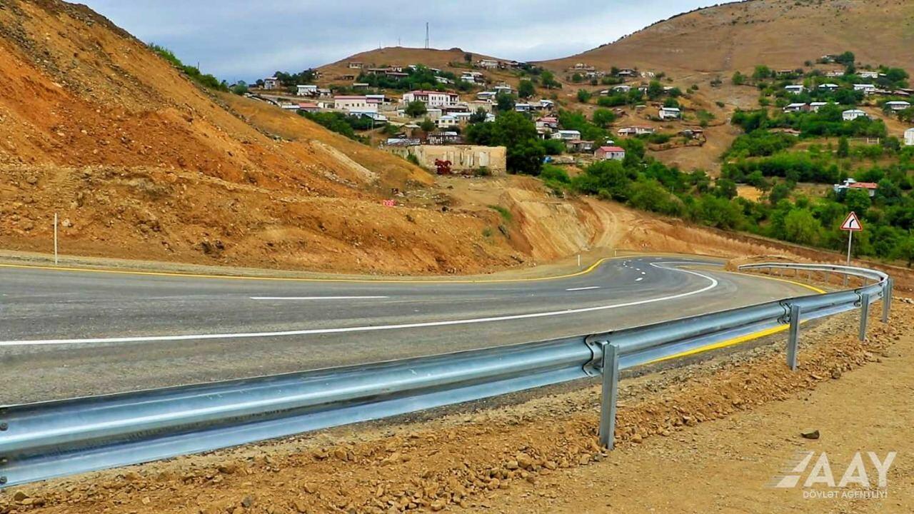 Завершено строительство новой автодороги в обход города Лачин