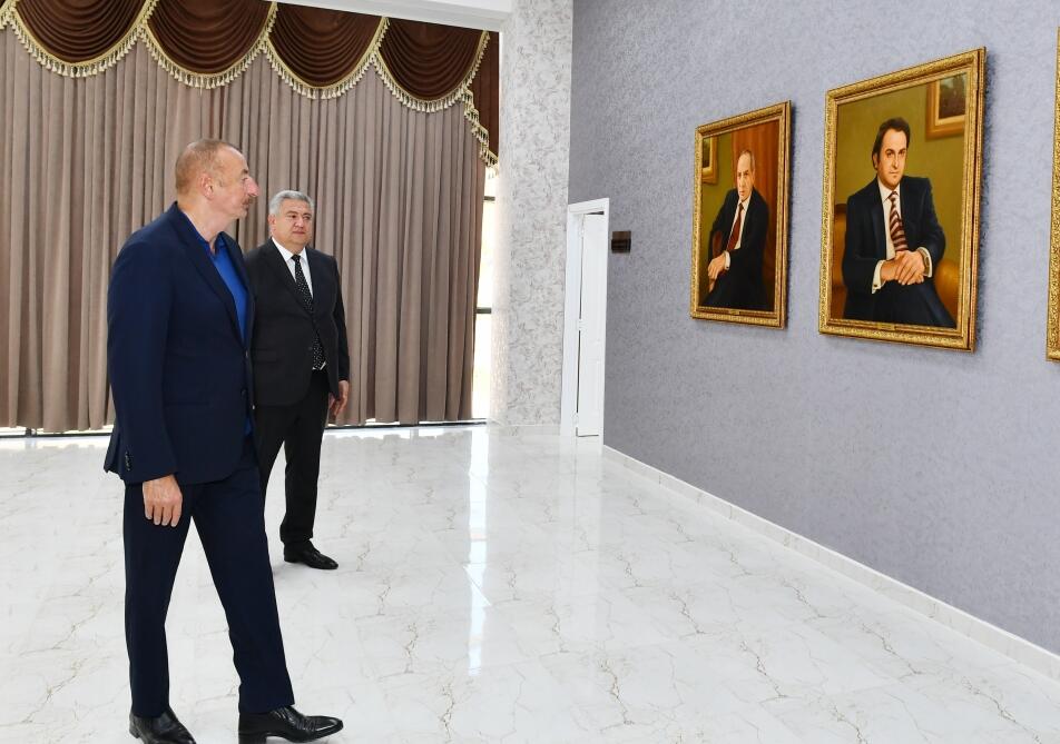 Президент Ильхам Алиев принял участие в открытии Центра юных умельцев и Музея государственных символов в Агсу