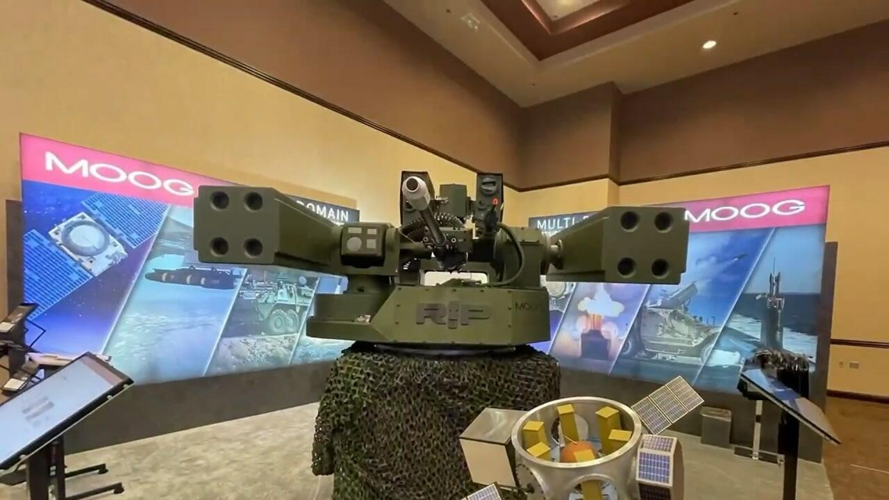 В США показали новый боевой модуль с лазерной установкой
