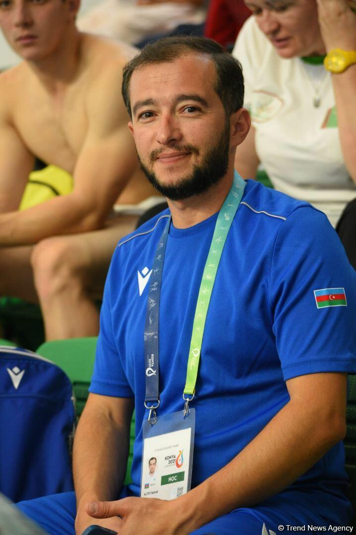 Азербайджанские спортсмены по плаванию вышли в финал Исламиады