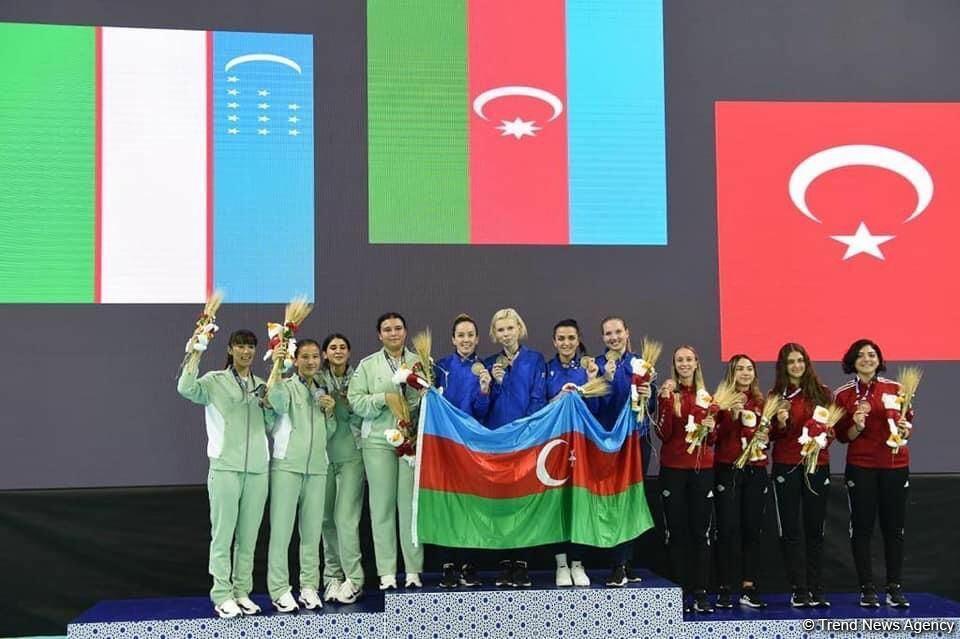 Азербайджанские фехтовальщицы выиграли золотую медаль Исламиады