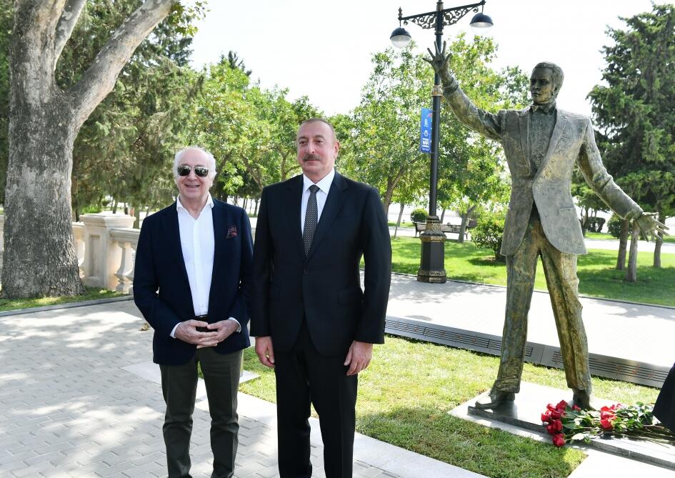 Prezident İlham Əliyev və Birinci xanım Mehriban Əliyeva mədəniyyət və incəsənət xadimləri ilə söhbət ediblər