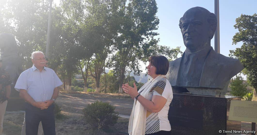 "Шушинская творческая мастерская" объединила композиторов, писателей и художников