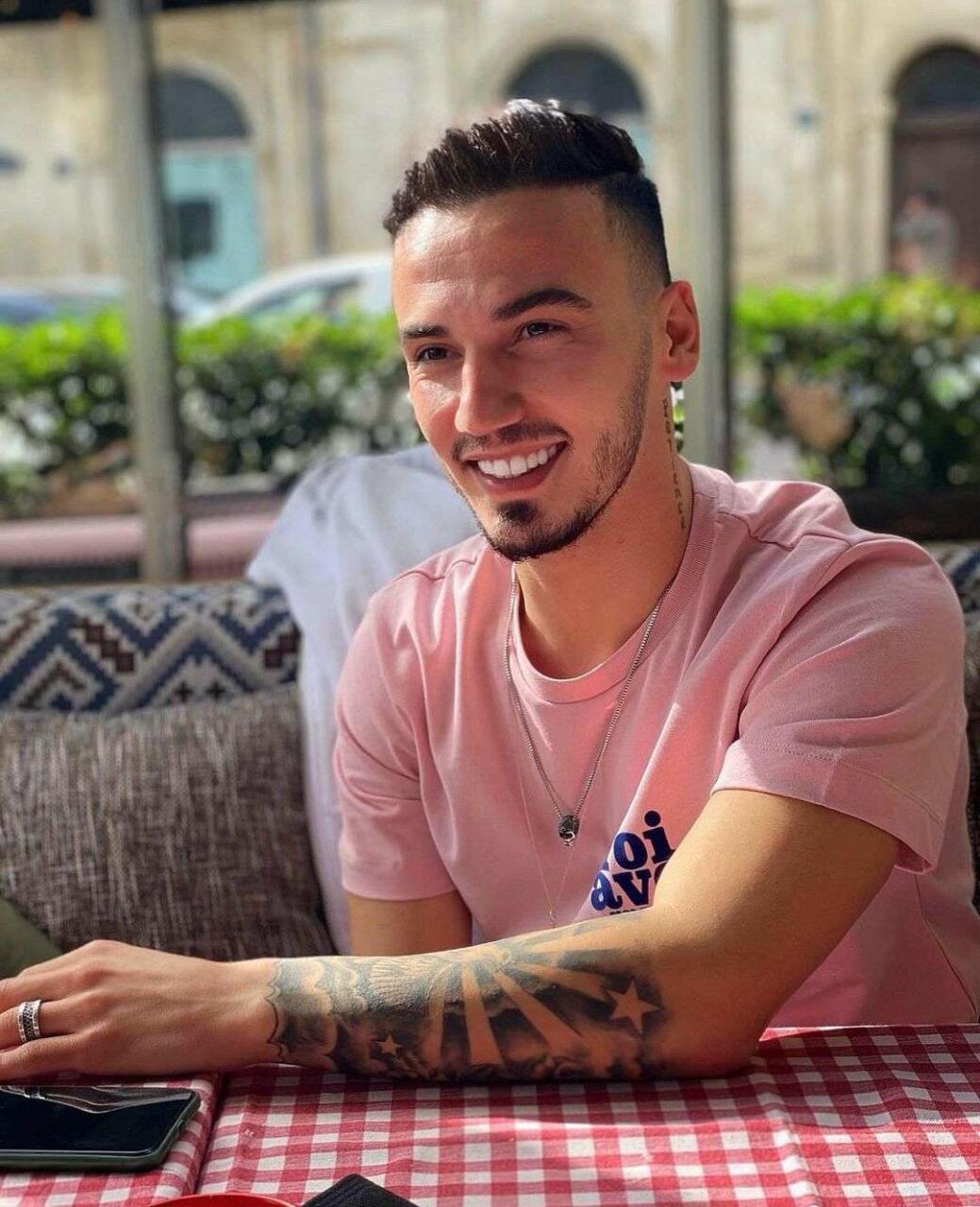 Bu da “Neftçi”nin futbolçusunun sevgilisi Mehin