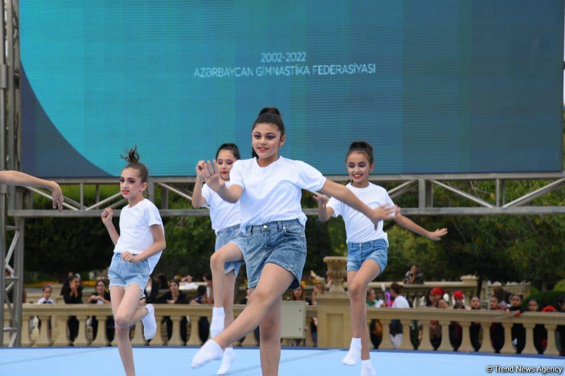 Праздник спорта, дружбы и хорошего настроения: в Баку проходит фестиваль по дисциплине "Гимнастика для всех"