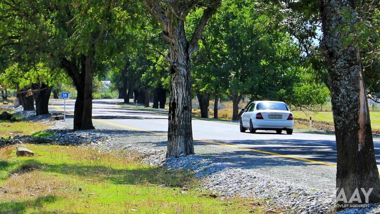 Основная часть автодороги Огуз-Шеки реконструирована
